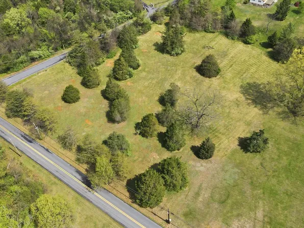 Koontztown Rd, Falling Waters, WV 25419