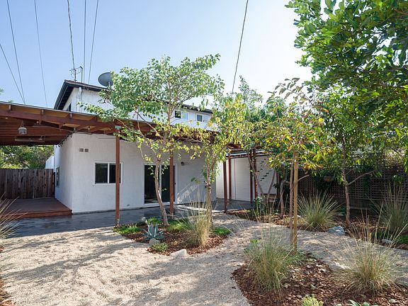 2nd image of 2933 Acresite St