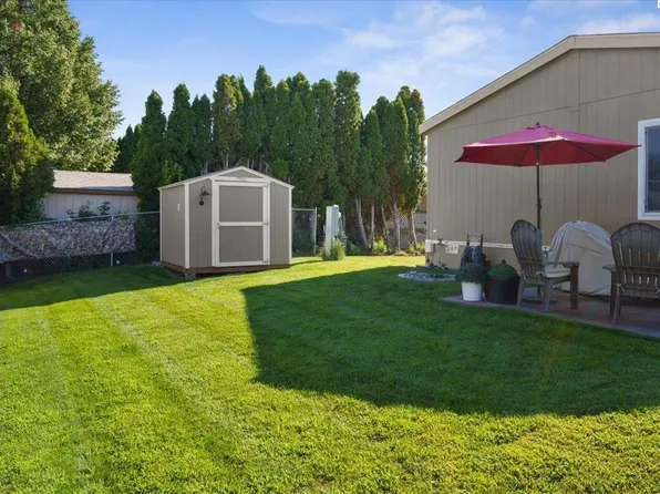 30 Mercury Dr, Richland, WA 99354