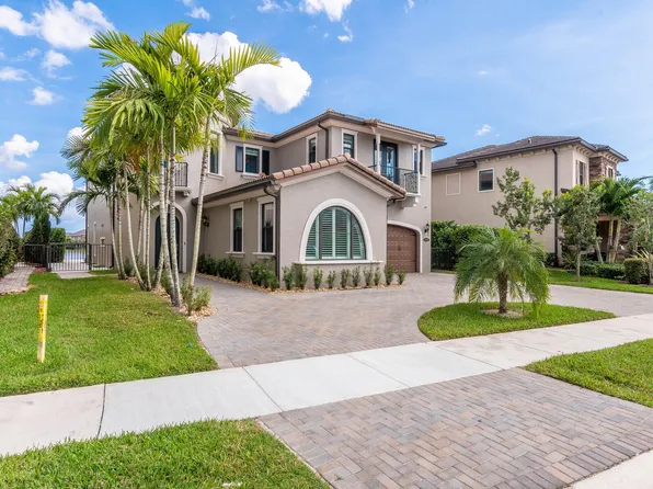 9040 Watercrest Cir W, Parkland, FL 33076