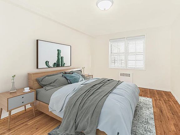 3rd image of 3720 Independence Ave APT 5H