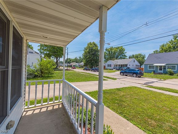 4th image of 1613 Lakeview Ave