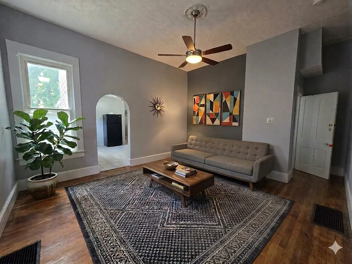 2 bed, 1100 sqft, $1,595 — Photo 1