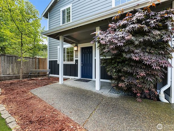 3rd image of 12438 160th Street Ct E