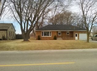 2560 Bellevue St, Green Bay, WI 54311