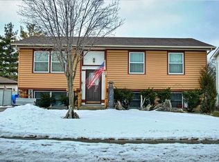 17 W Nevada Ave, Glendale Heights, IL 60139