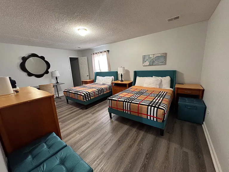 8843 Overlea Cv — Photo 34