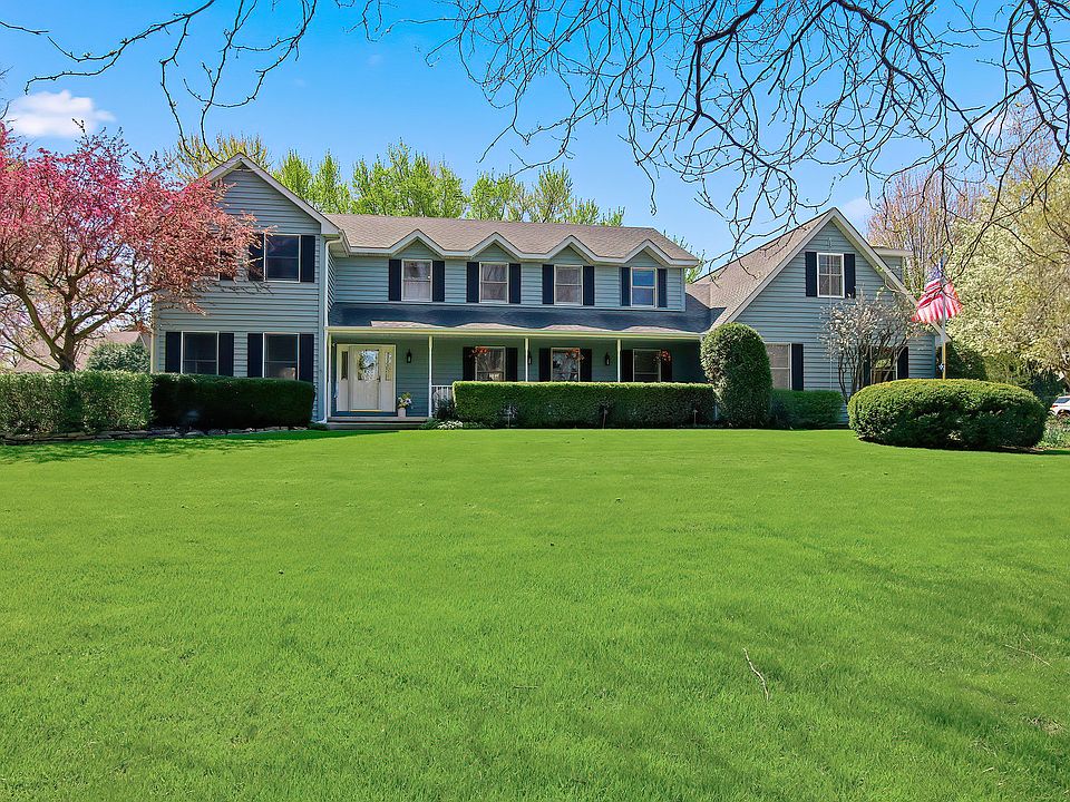 1st image of 40498 N Sunset Dr
