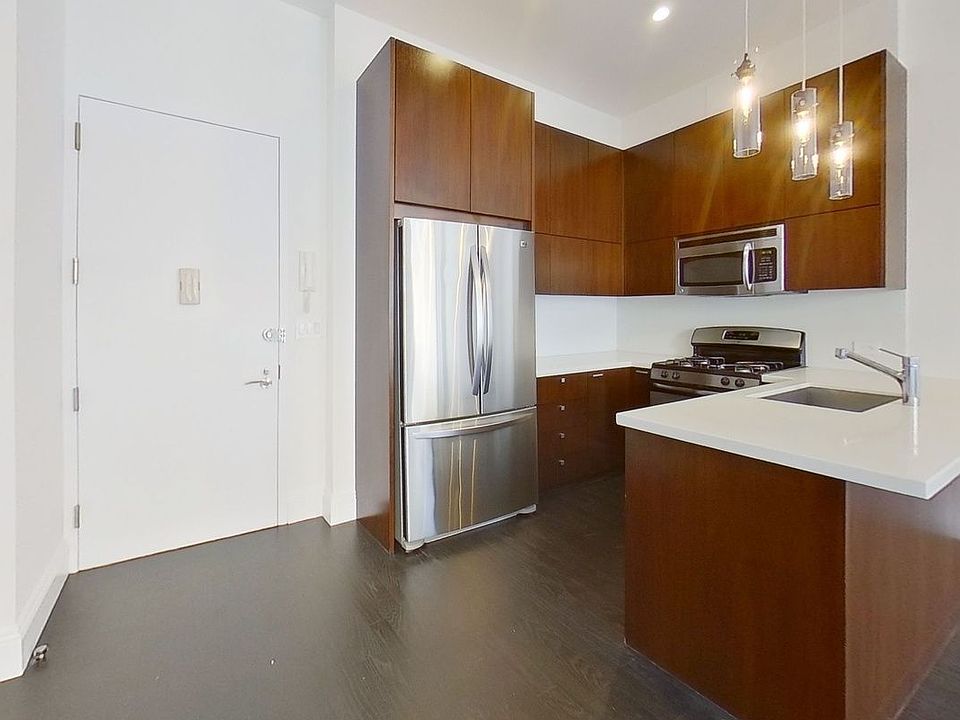 1st image of 31 Union Sq W APT 5C