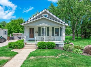 163 E Martin St, Amherst, OH