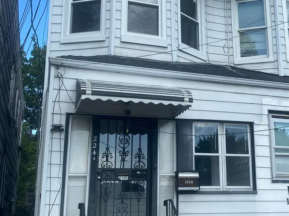 224A Neptune Ave, Jersey City, NJ 07305