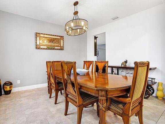 4th image of 1408 Shira Rd