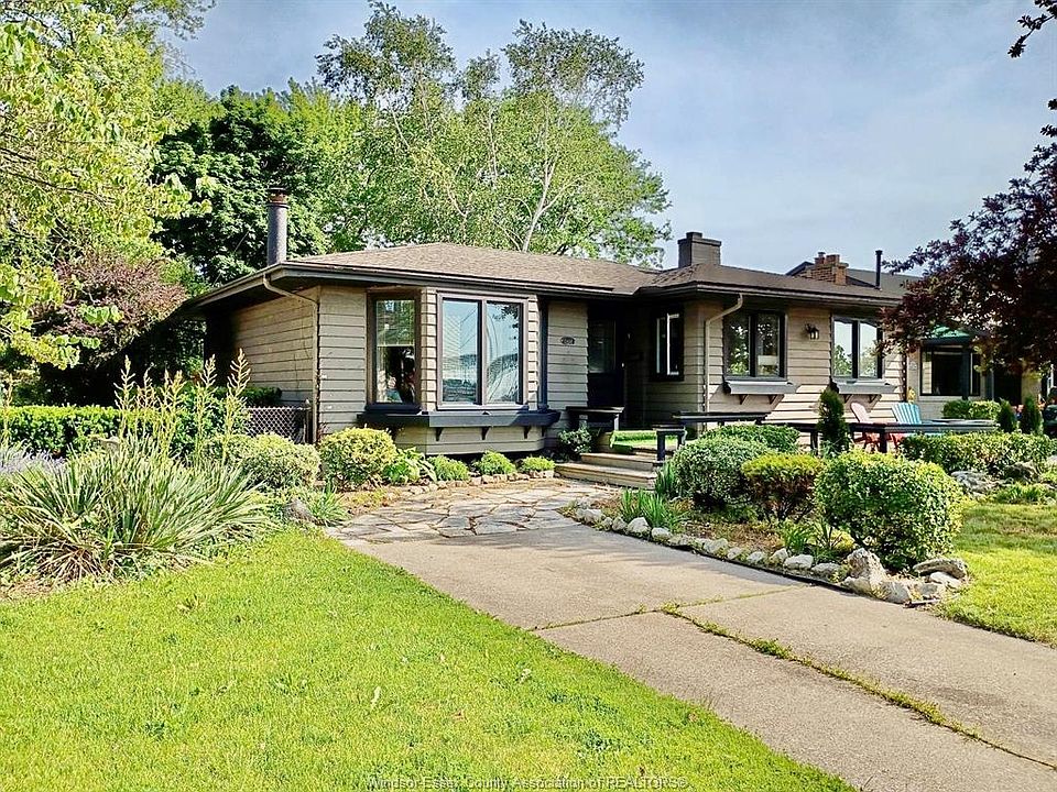 1st image of 2437 Riverside Dr W