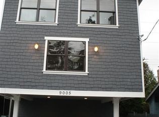 9005 Fremont Ave N #B, Seattle, WA 98103