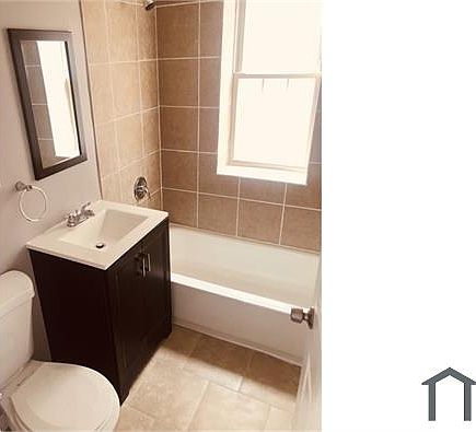 2nd image of 6604 S Winchester Ave APT 3