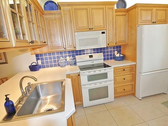 4th image of 1901 Marina Isle Way APT 105