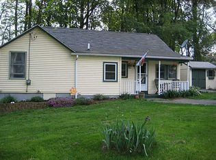 152 King St, Warwick, RI 02886