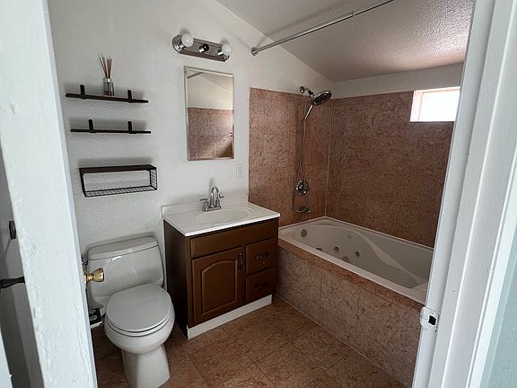 3rd image of 1014 S 57th St #B
