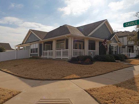 2nd image of 1236 Port Royal Ct