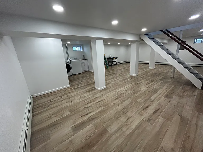 417 Burkhard Ave — Photo 16