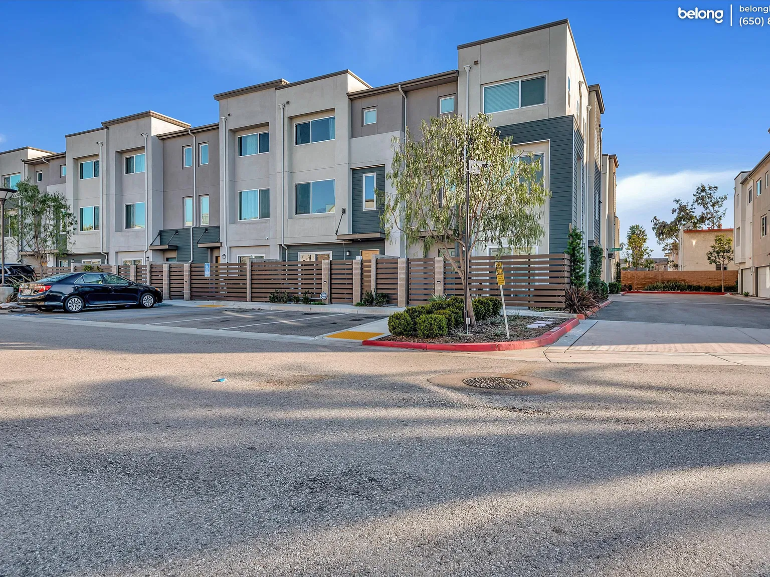 4 bed, 3.5 bath, 1875 sqft, $4,195 — Photo 4
