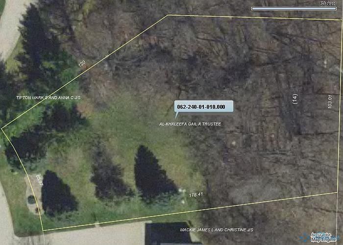 1st image of 127 Deerfield Cir