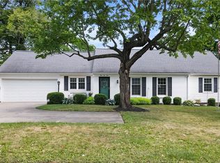 424 Hillcrest Dr, Ashland, OH 44805