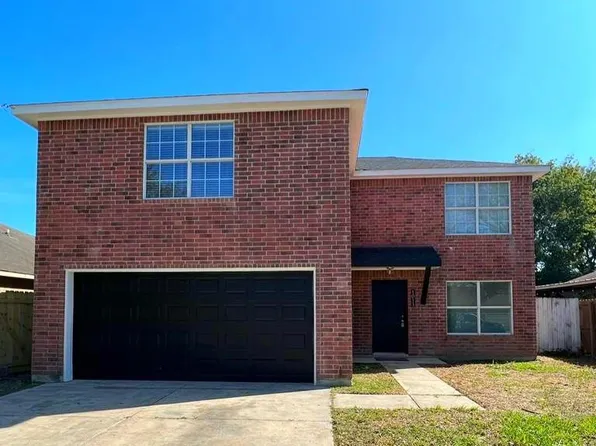 1013 N 35th St, Hidalgo, TX 78557