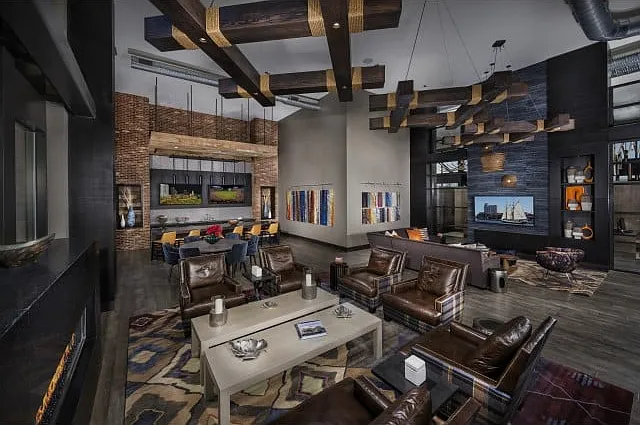Amazing Clubroom