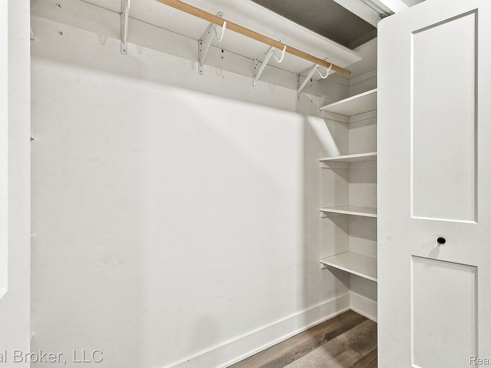 46059 Edgewater Dr, photo 30