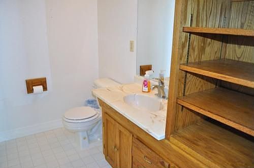 1st image of 1715 Spring Creek Dr