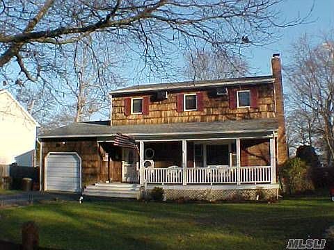 2nd image of 35 Surrey Dr