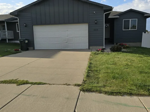 6613 W 5th St, Sioux Falls, SD 57107