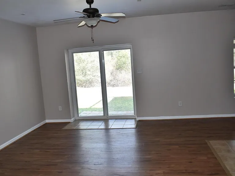 23246 Daffodil Dr — Photo 6