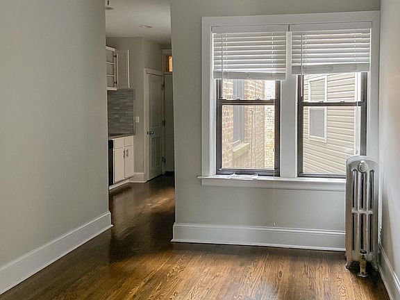 4th image of 5162 N Leavitt St #2F