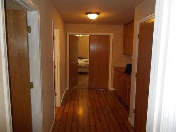 5th image of 1734 Corsica Dr