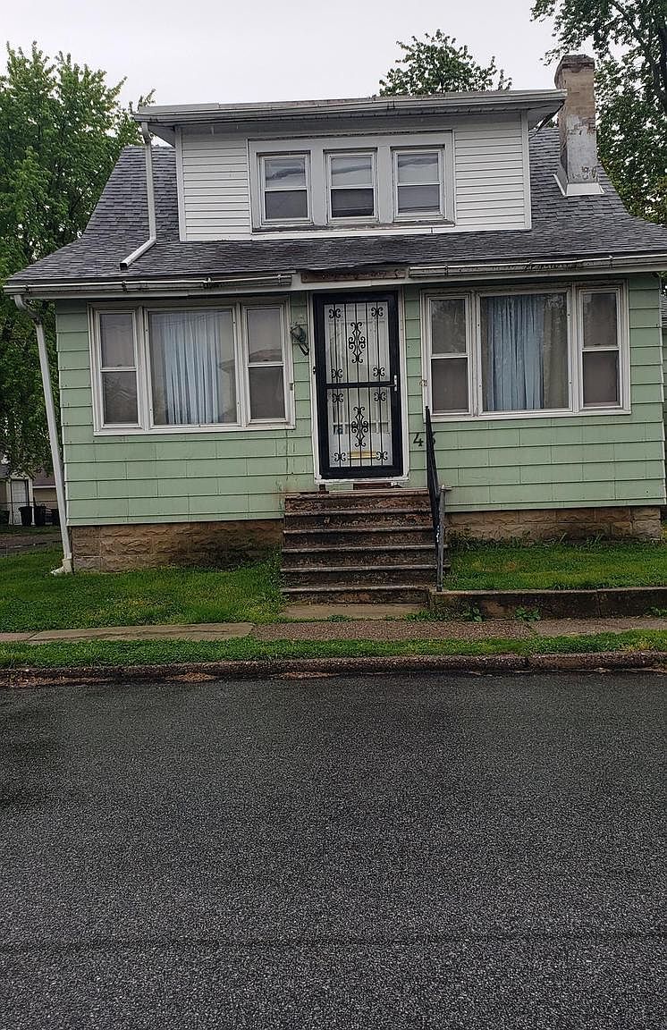 43 W Laughead Ave, Linwood, PA 19061 Zillow