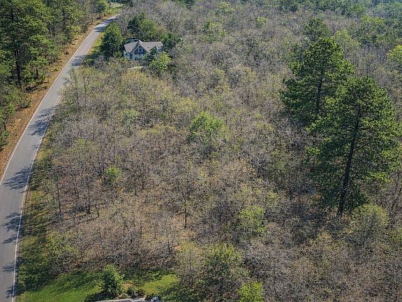 3rd image of 3522 Carlene Ln