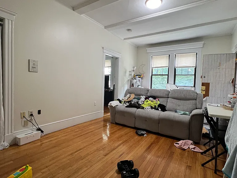 47 Gordon St #2 — Photo 1