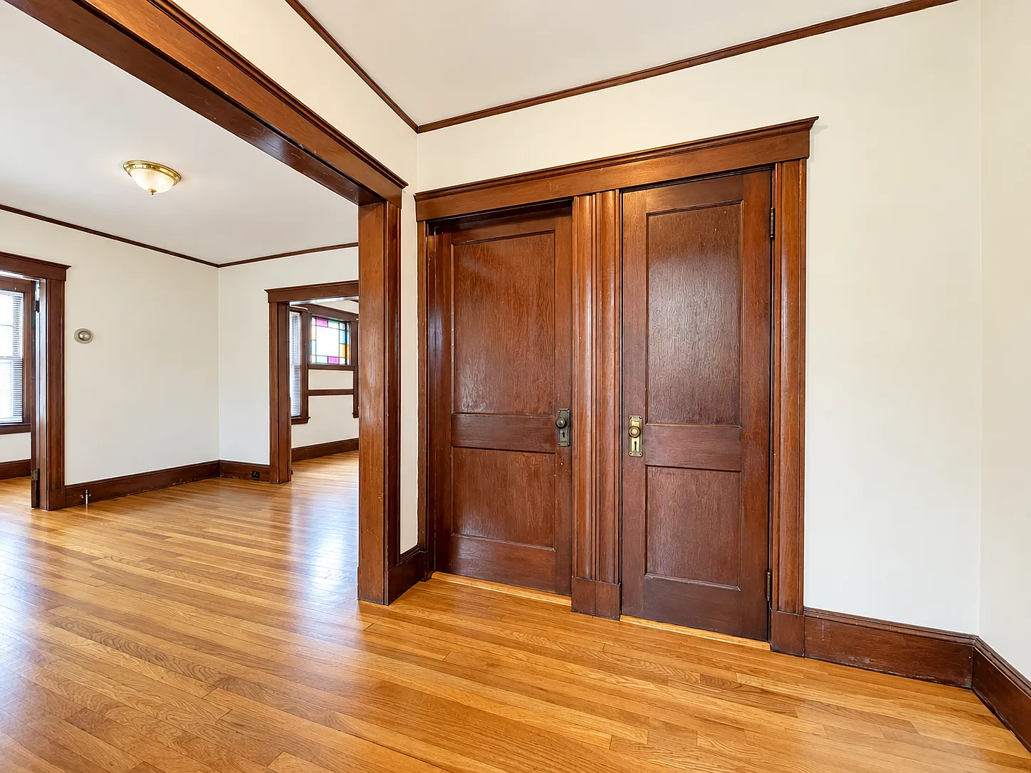 2 bed, 1200 sqft, $2,700 — Photo 2