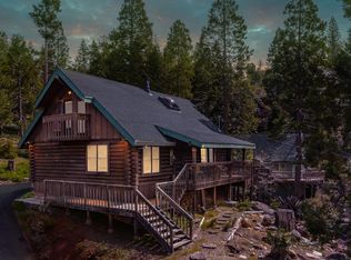 914 Mauna Kea Dr, Arnold, CA 95223