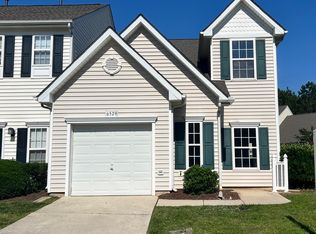 6529 Rossford Ln, Durham, NC 27713