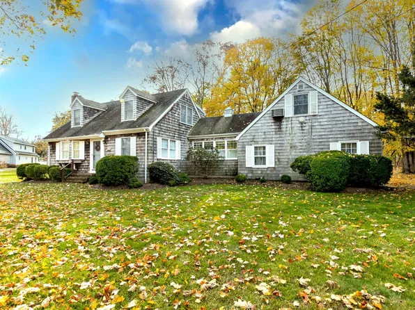 4490 Noyac Rd, Sag Harbor, NY 11963