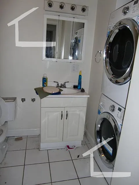 5 bed, 2200 sqft, $6,150 — Photo 2