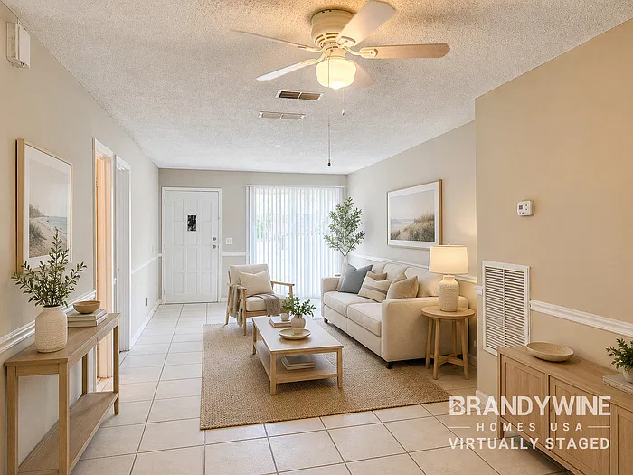 3 bed, 2.0 bath, 1762 sqft, $1,943 — Photo 4