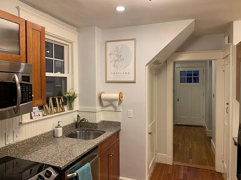 10 Fern Ave — Photo 22