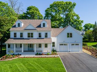 77 Rockledge Dr, Stamford, CT 06902