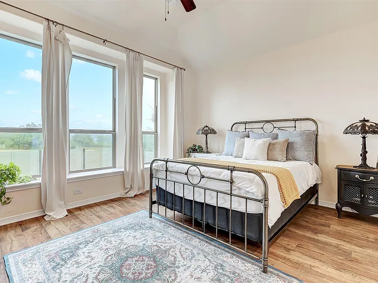 1117 Spring Gulch Ln — Photo 19