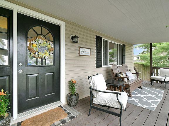 2nd image of 6263 Rosebay Ct