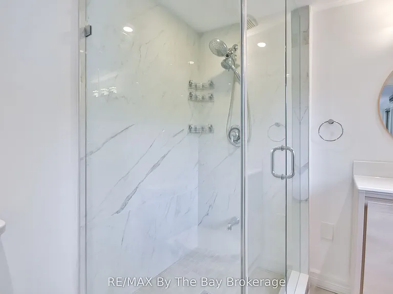 578 Oxbow Park Dr — Photo 26